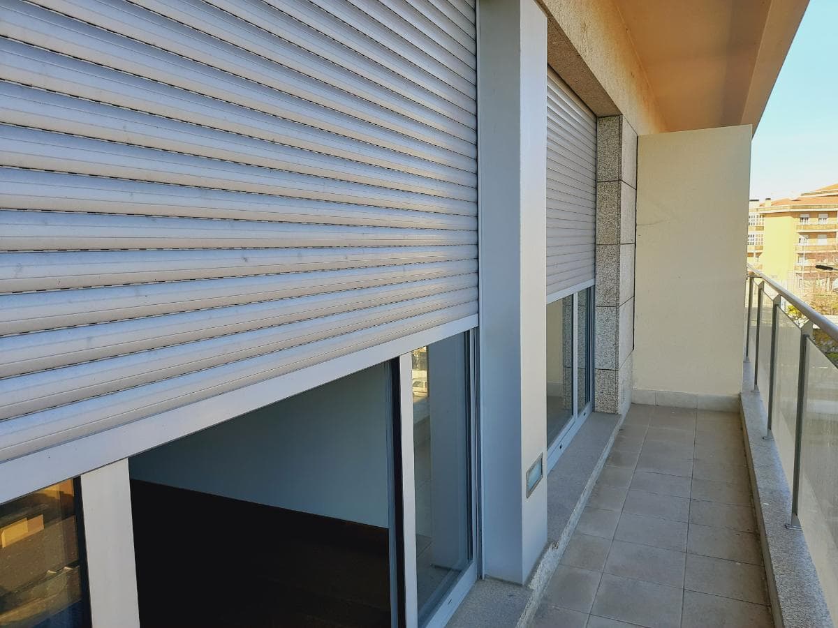 Apartamento T3 com 2 Lugares de Garagem · Trofa — imagem 15