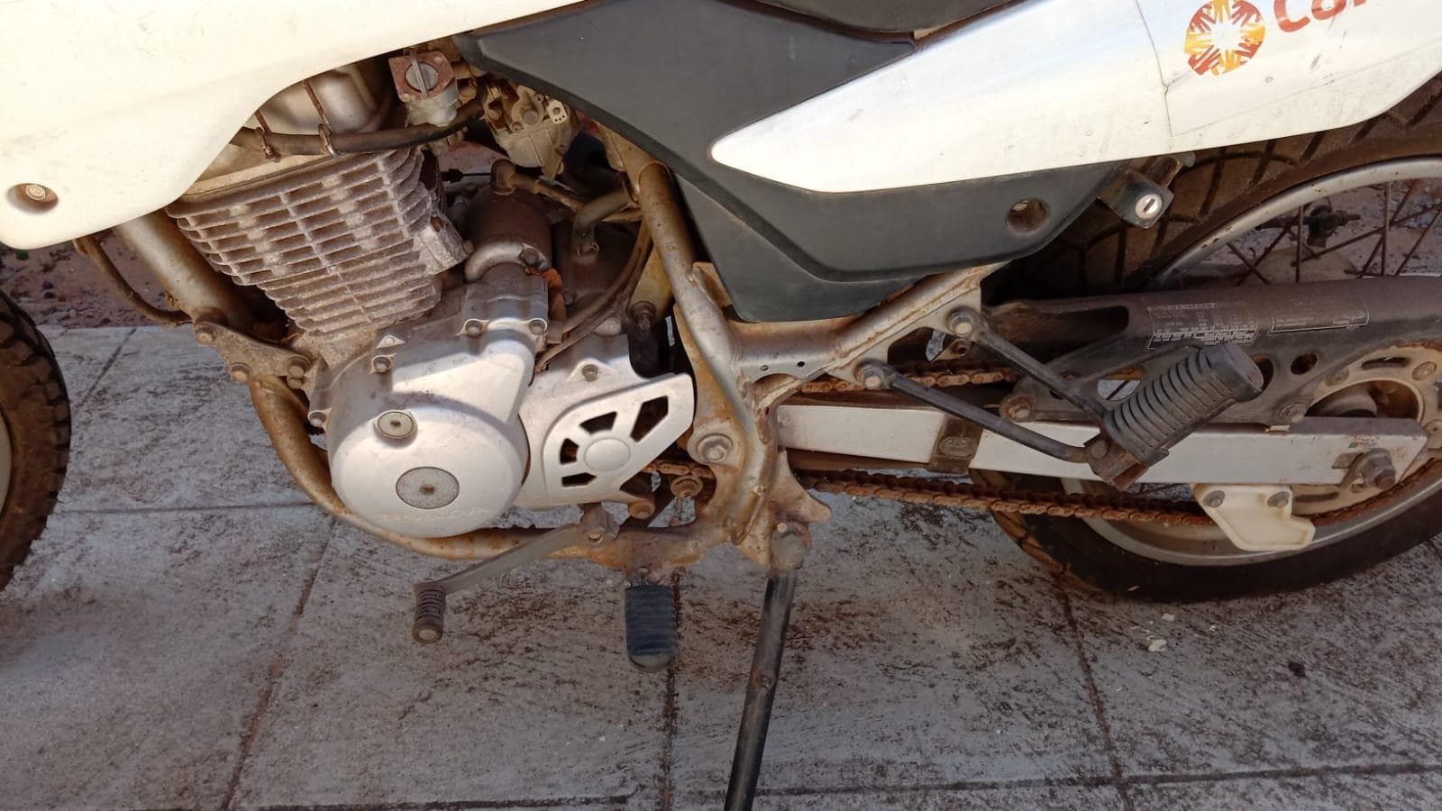 Motorizada de marca Honda XR 125L · — imagem 6