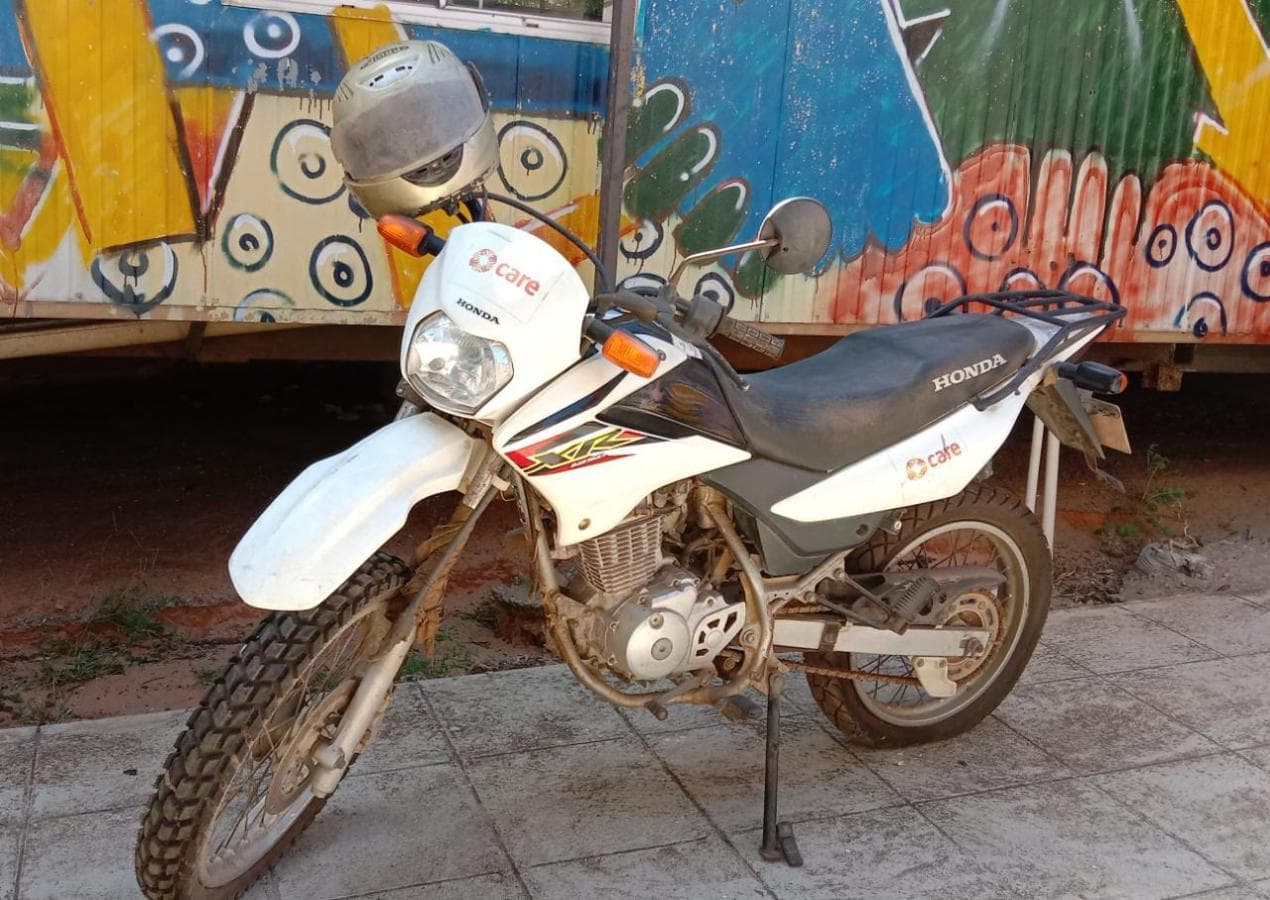 Motorizada de marca Honda XR 125L · — imagem 4