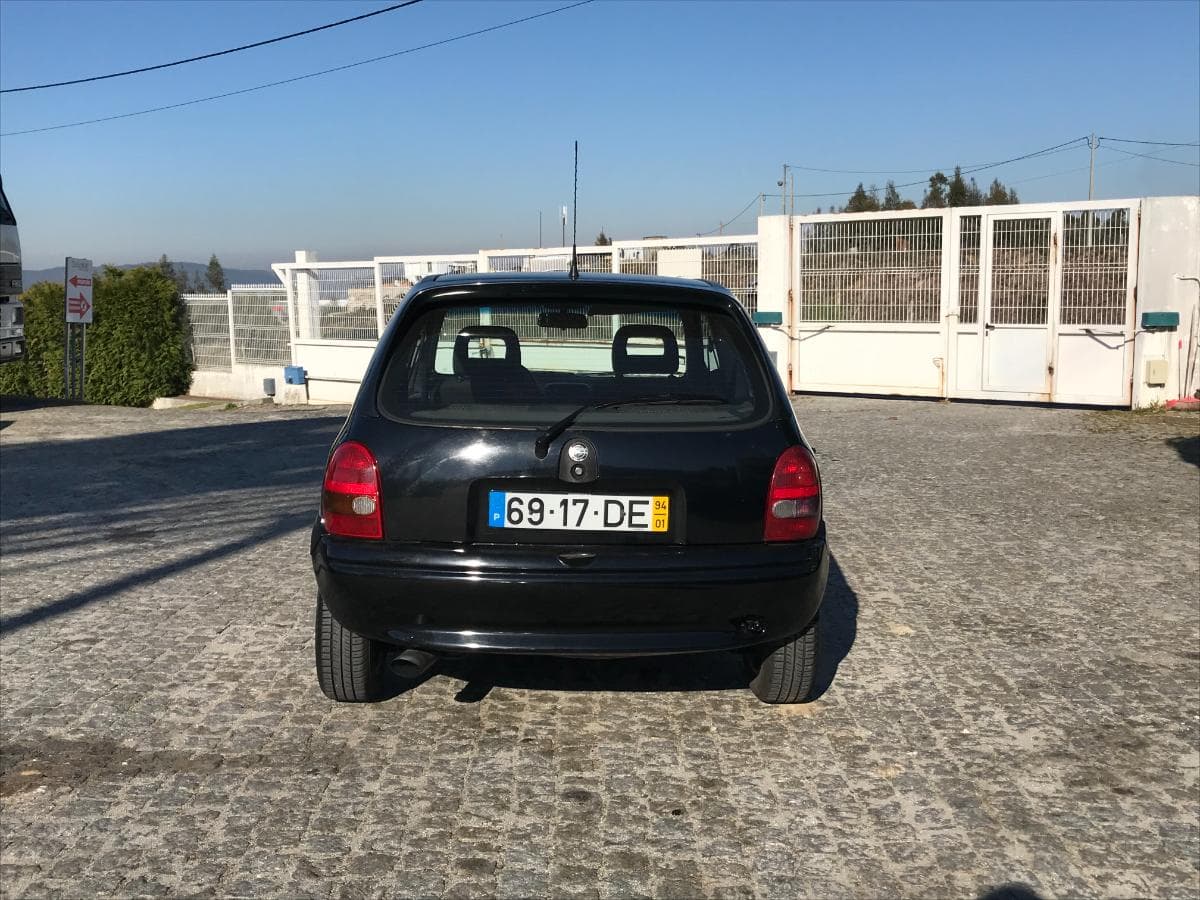 Opel Corsa 1.5 TD · Ano 1994 — imagem 7