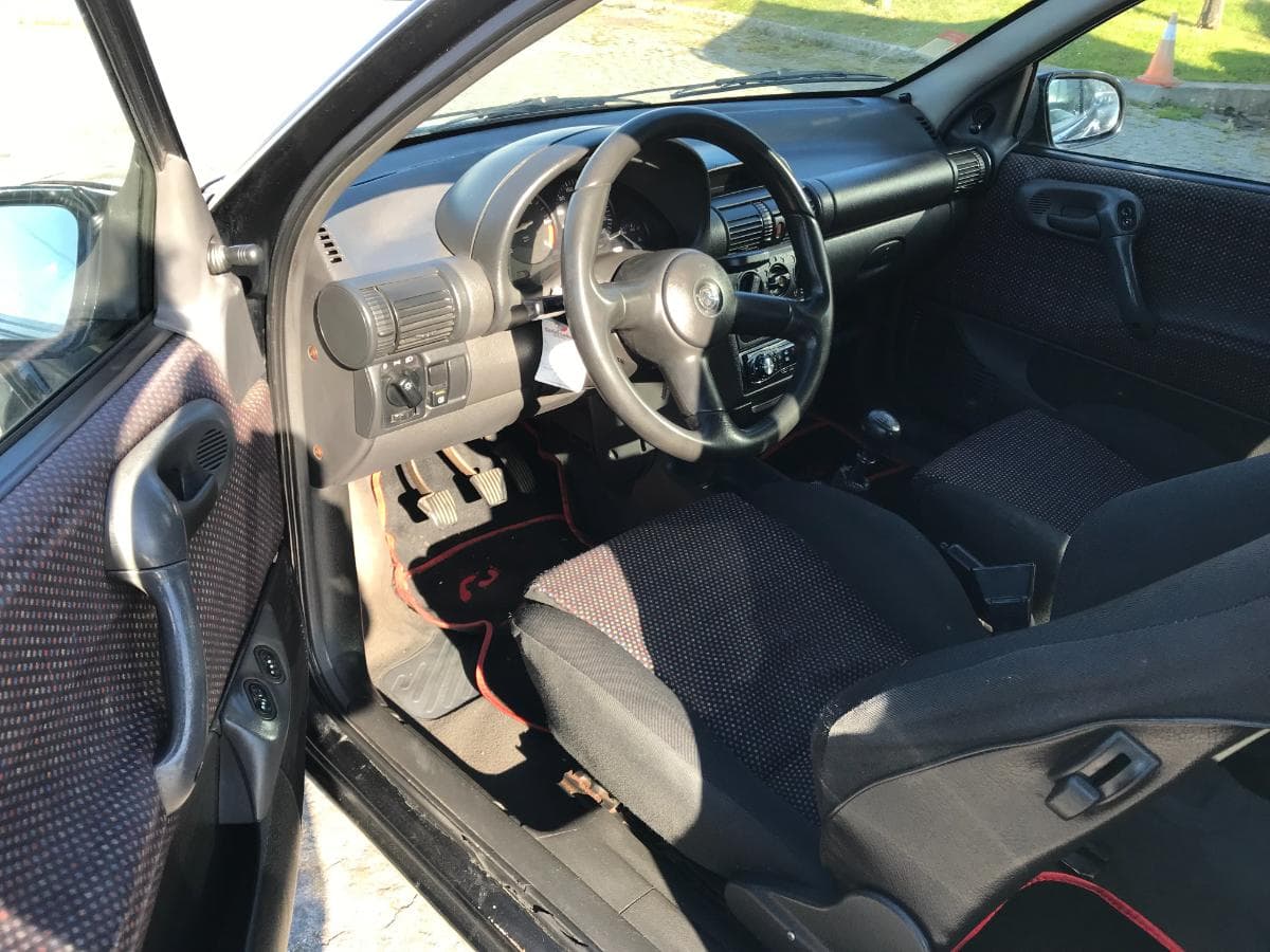 Opel Corsa 1.5 TD · Ano 1994 — imagem 17