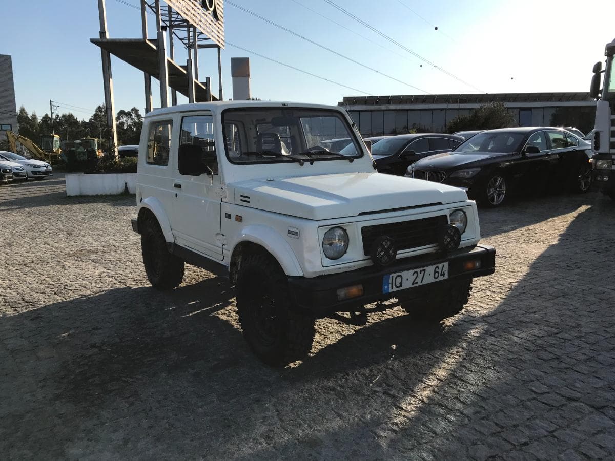 Suzuki Santana S410 · Ano 1987 — imagen 1