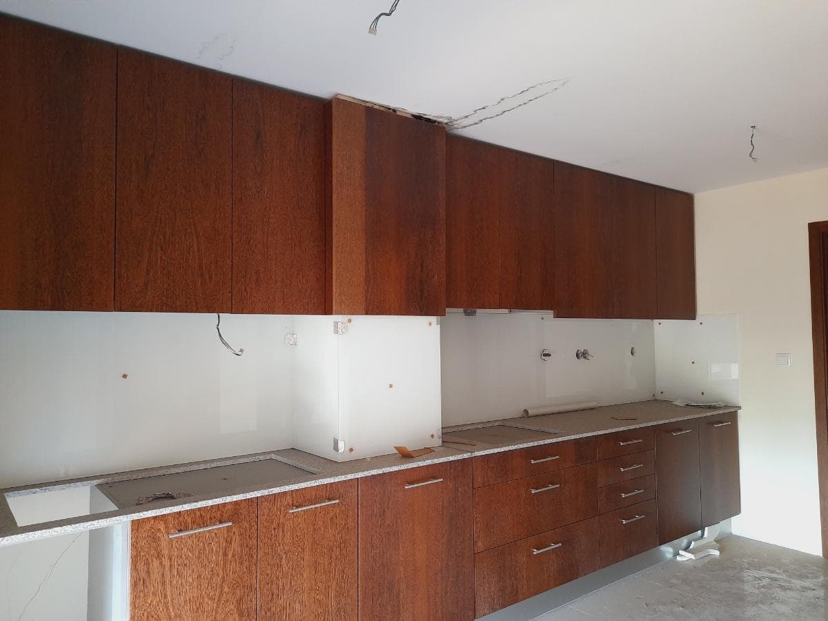 Apartamento T3 com 2 Lugares de Garagem · Trofa — imagem 2