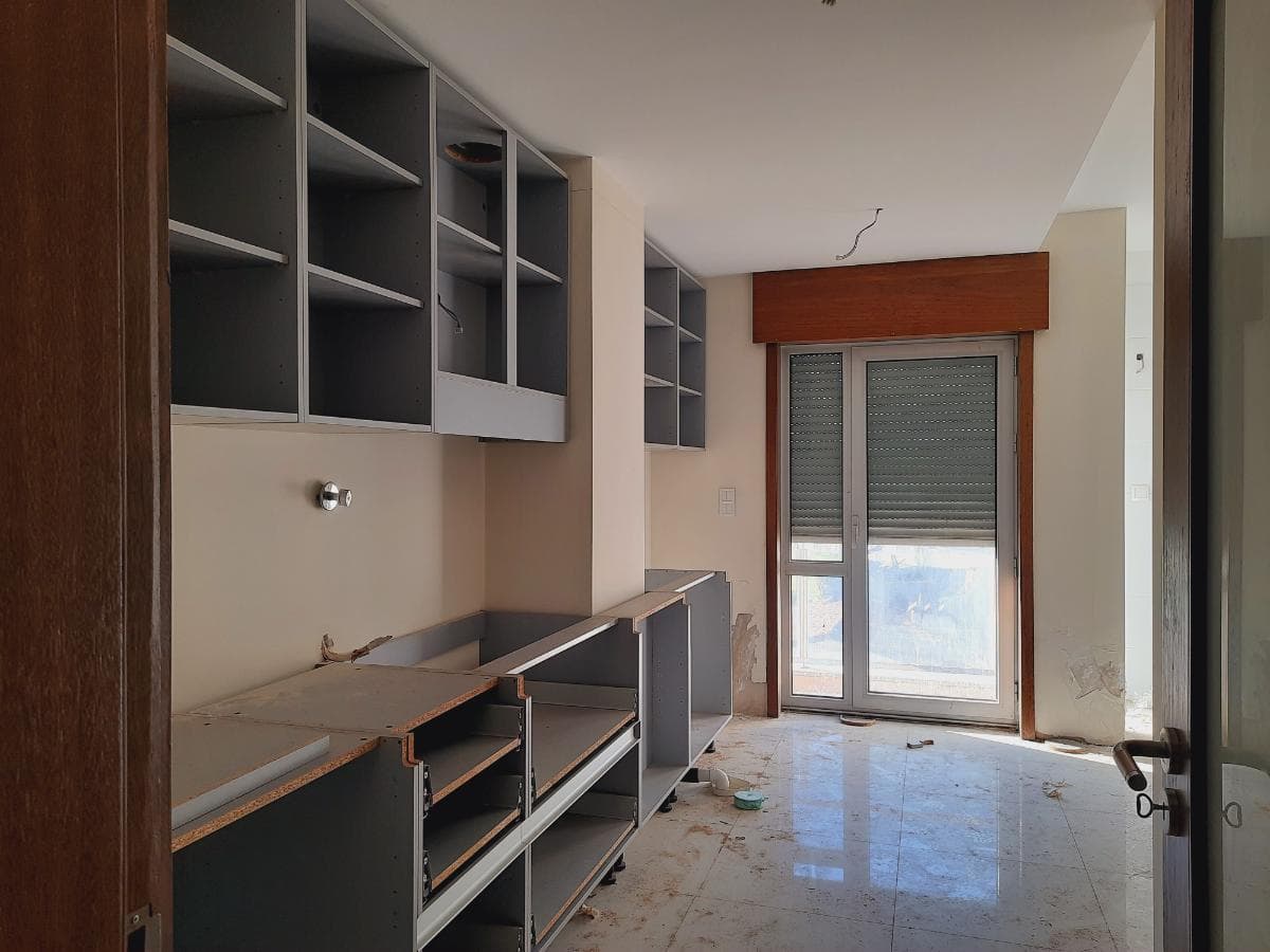 Apartamento T2 com Lugar de Garagem · Trofa — image 2