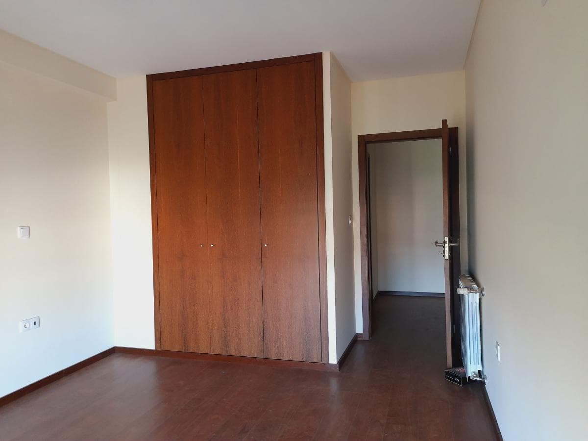 Apartamento T2 com Lugar de Garagem · Trofa — image 10