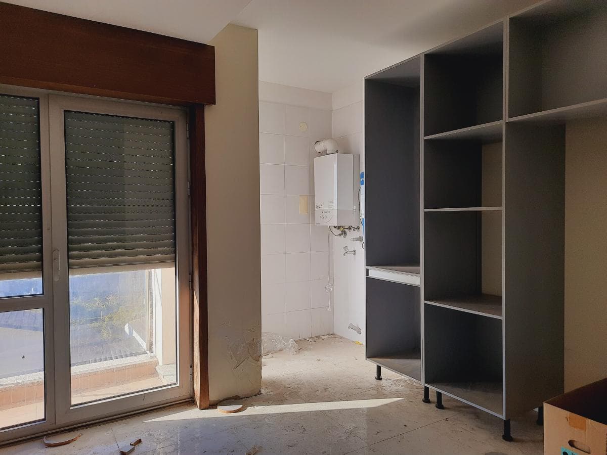 Apartamento T2 com Lugar de Garagem · Trofa — image 3