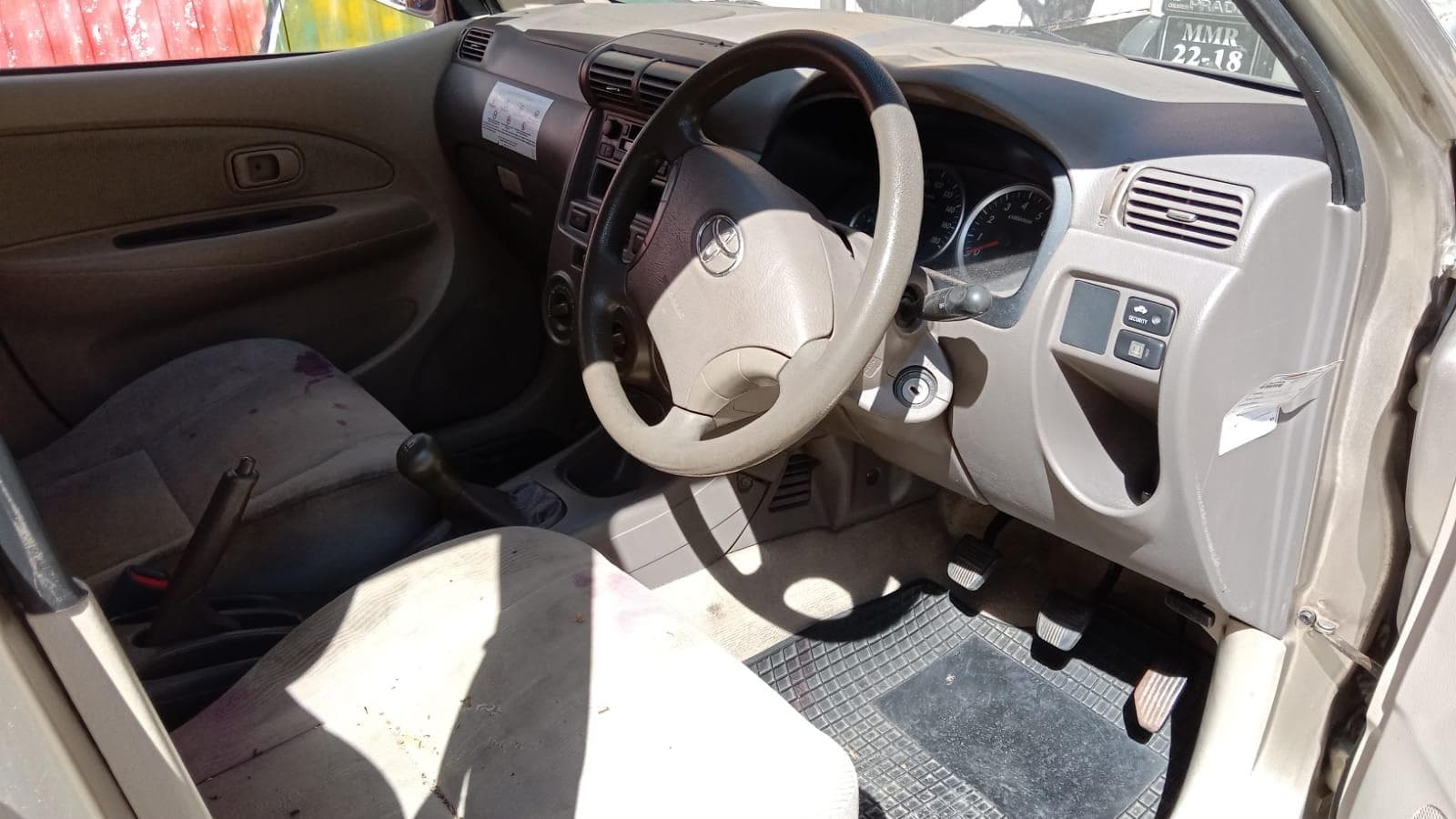 Toyota, modelo Avanza · — imagem 4