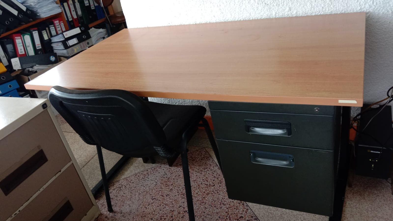 Mobiliário de escritório · — imagen 2
