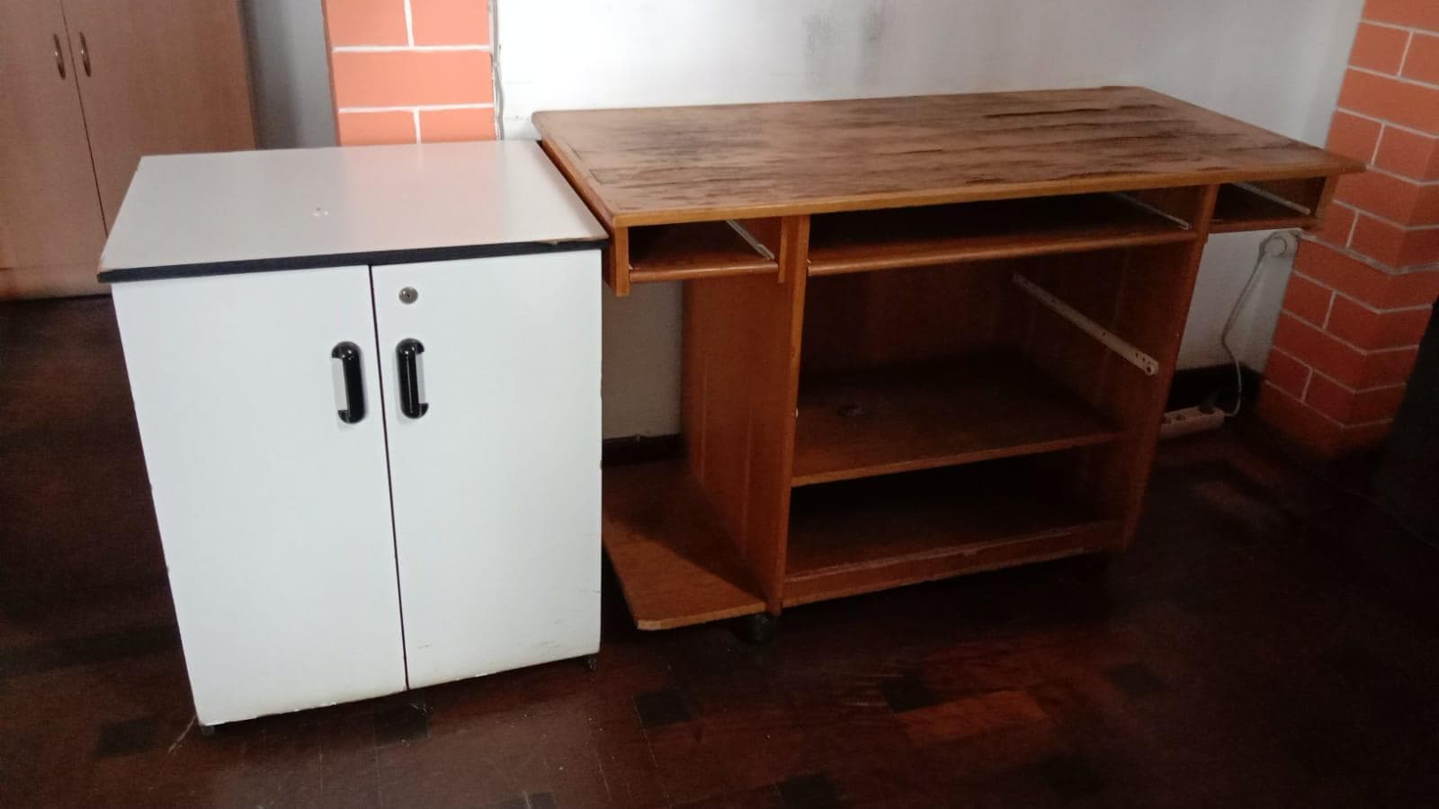 Mobiliário de escritório · — imagem 2