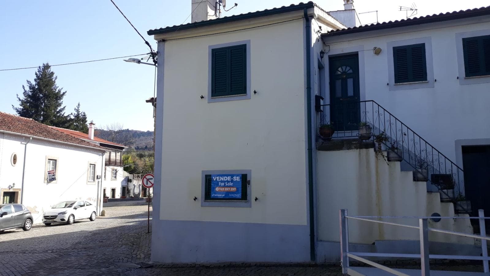 Moradia V3 · Fundão — image 2