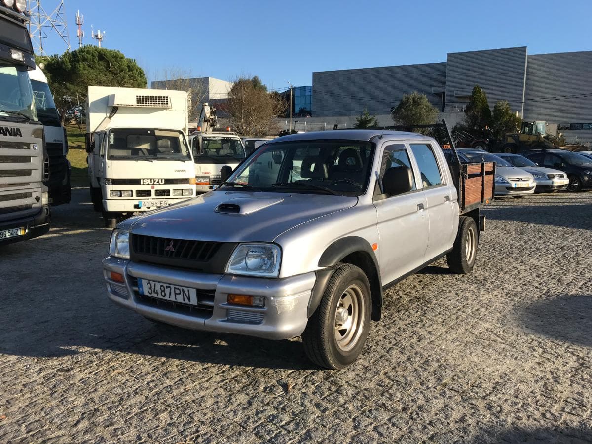 Mitsubishi L200 2.5 TD · Ano 2000 — imagem 5