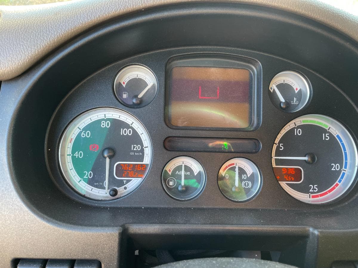 Daf CF 85.410 · Ano 2007 — imagem 13