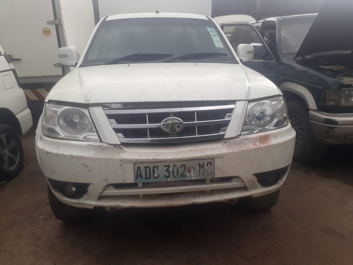 TATA XENON · — imagem 2