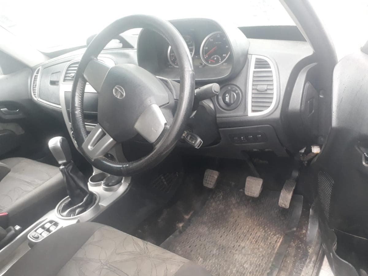 TATA XENON · — imagem 4