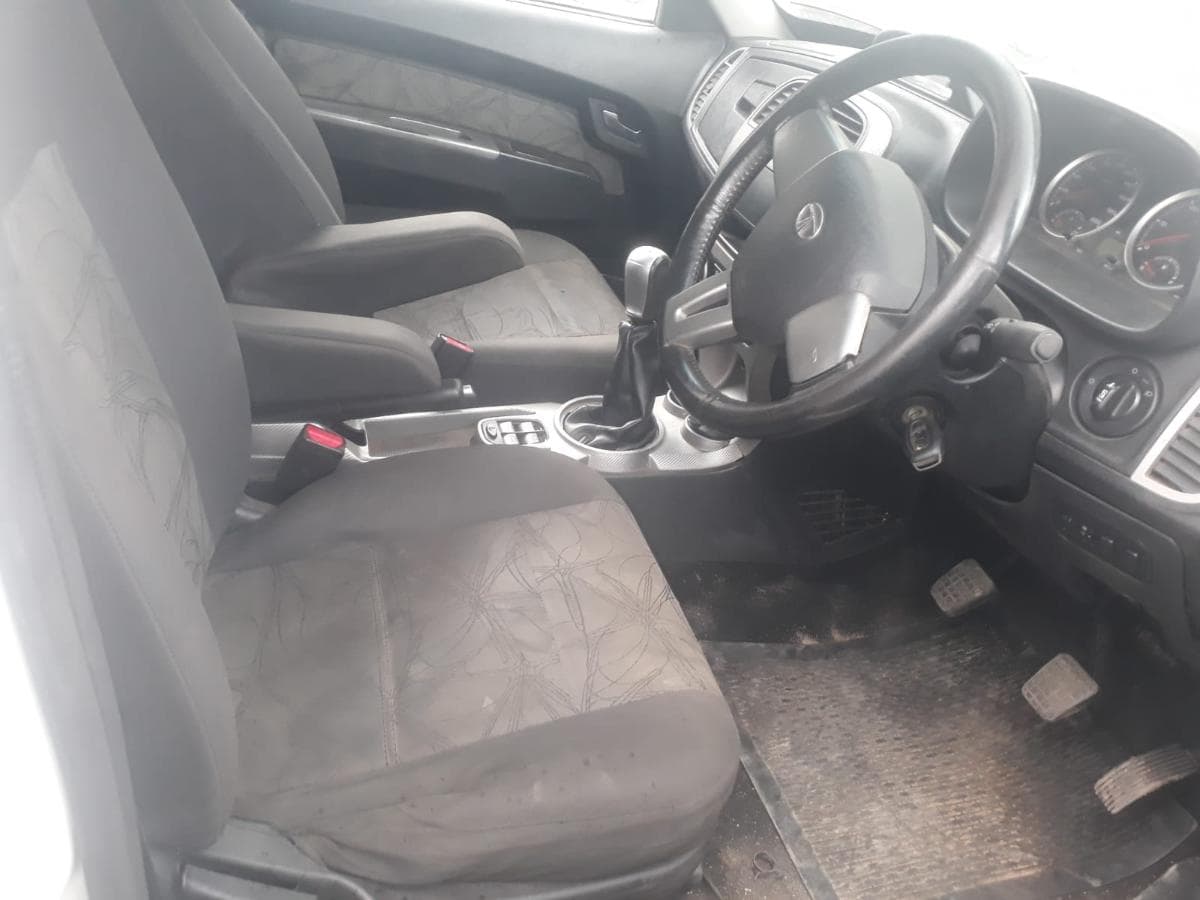 TATA XENON · — imagem 15