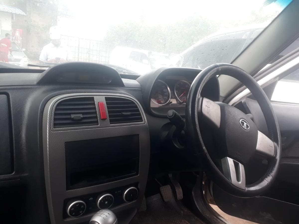 TATA XENON · — imagem 17
