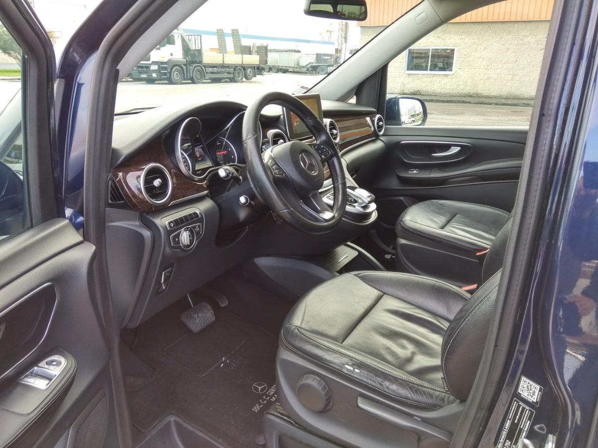 Mercedes-Benz V250d — imagen 8