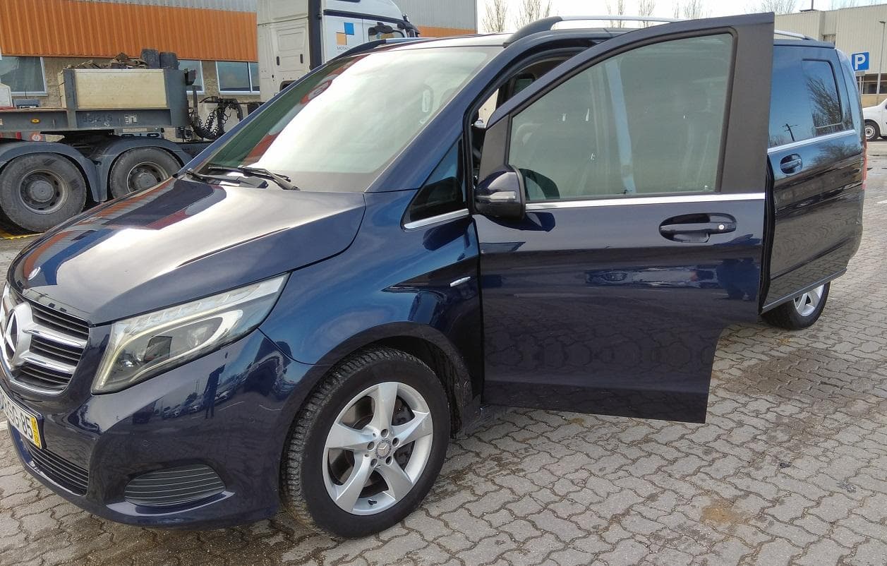 Mercedes-Benz V250d — imagen 5