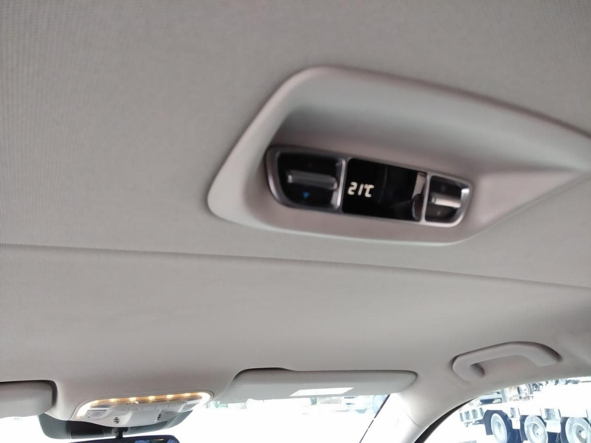 Mercedes-Benz V250d — imagen 17