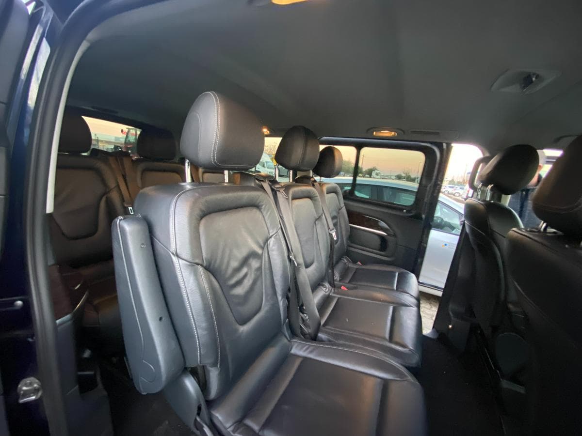 Mercedes-Benz V250d — imagen 13