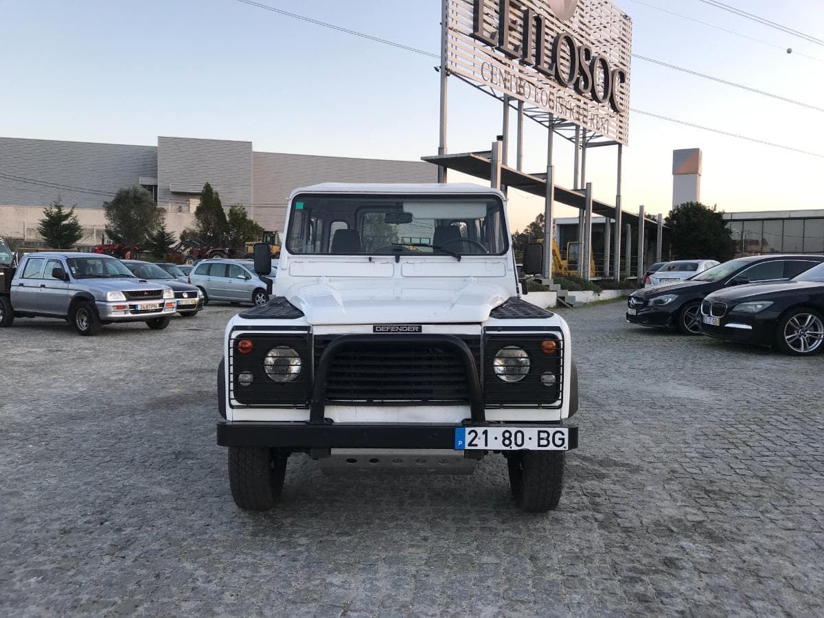 Land Rover Defender 200 Tdi · Ano 1992 — imagen 2