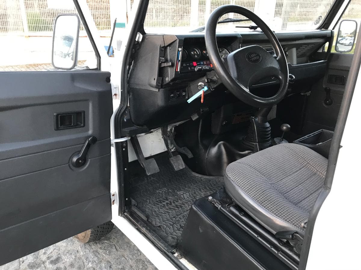 Land Rover Defender 200 Tdi · Ano 1992 — imagen 15