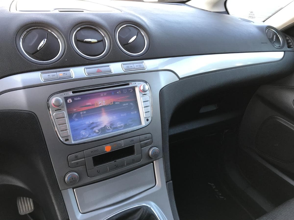 Ford S-Max 1.8 TDCI · Ano 2008 — imagem 9