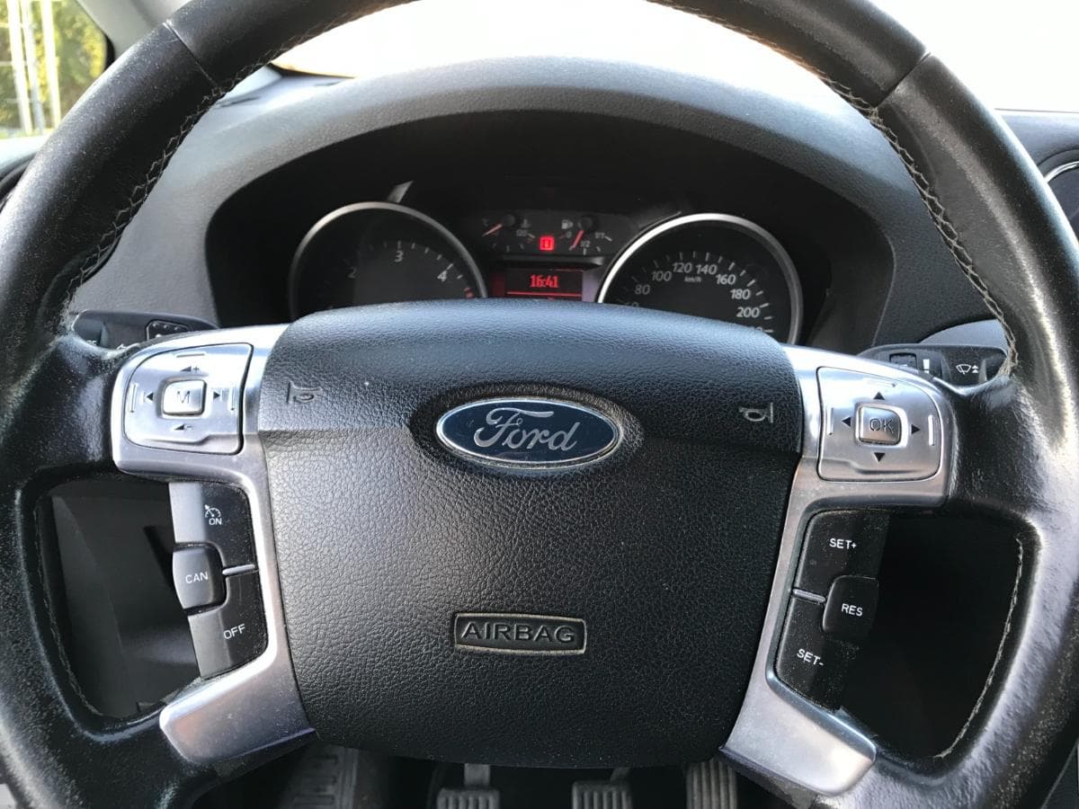 Ford S-Max 1.8 TDCI · Ano 2008 — imagem 15