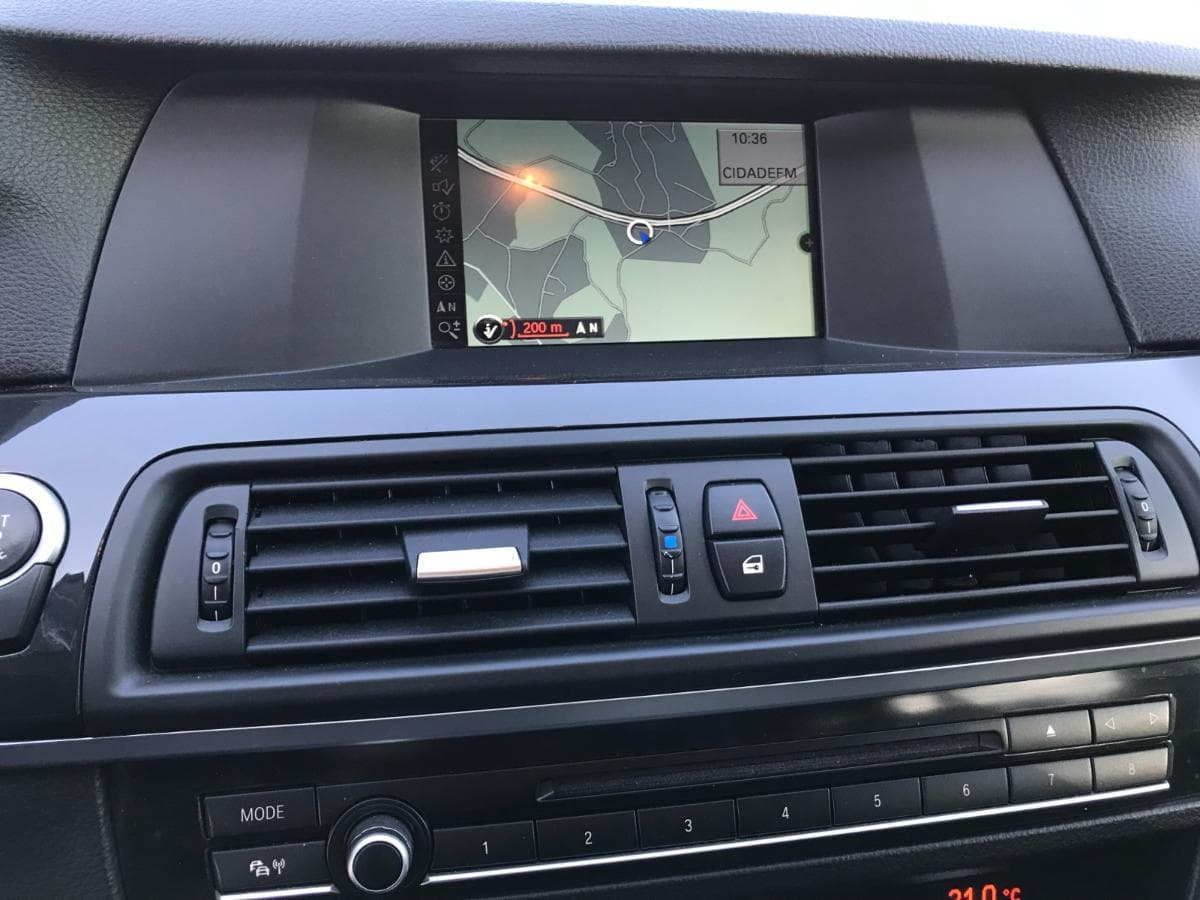 BMW 530D Touring · Ano 2012 — imagen 5