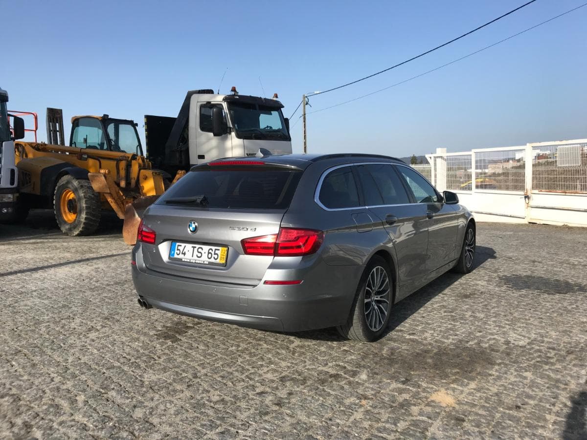 BMW 530D Touring · Ano 2012 — imagen 3