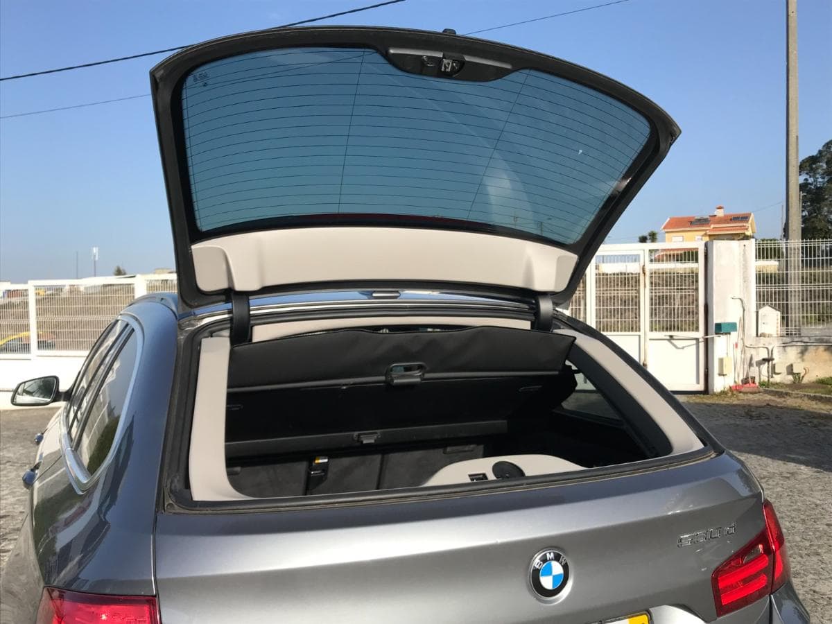 BMW 530D Touring · Ano 2012 — imagen 23