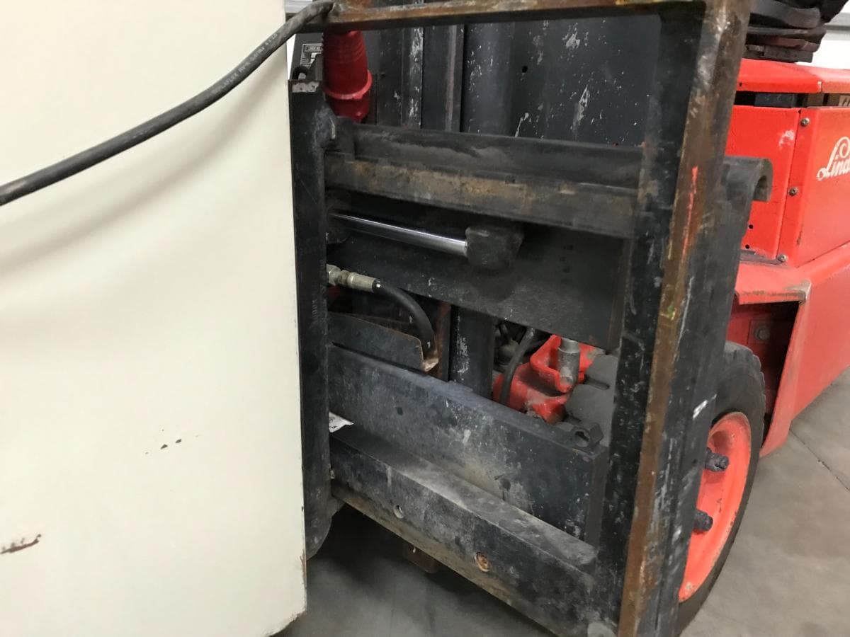 Empilhador Elétrico Linde E15Z · 1500Kg — imagem 4
