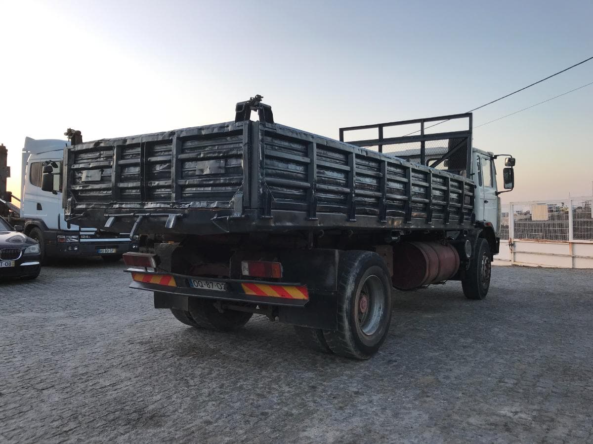 Renault G 230 Tribasculante — imagem 6