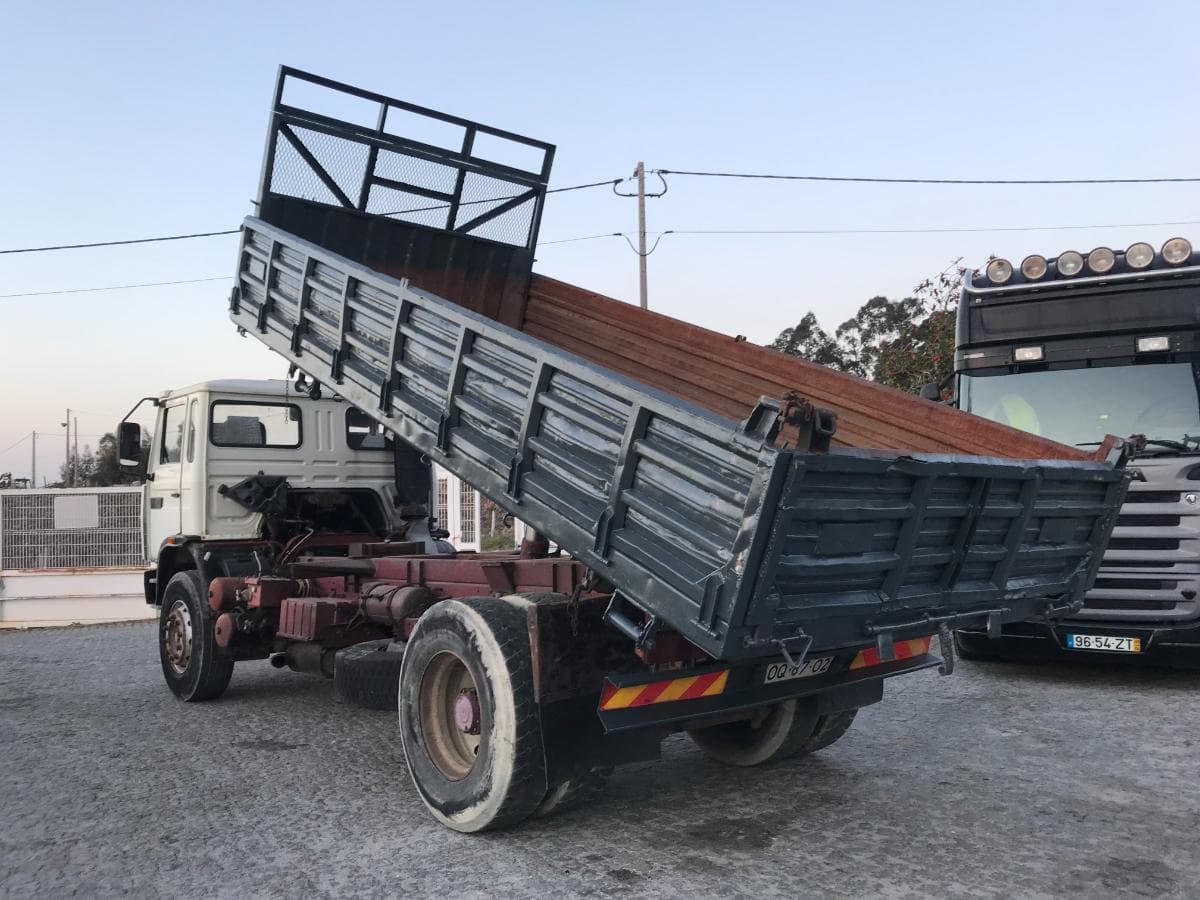 Renault G 230 Tribasculante — imagem 11