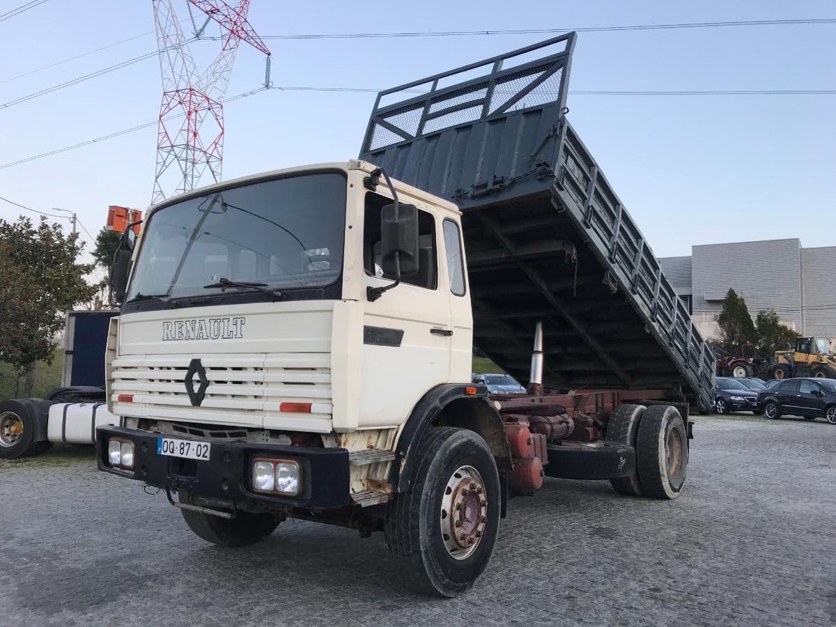 Renault G 230 Tribasculante — imagem 10