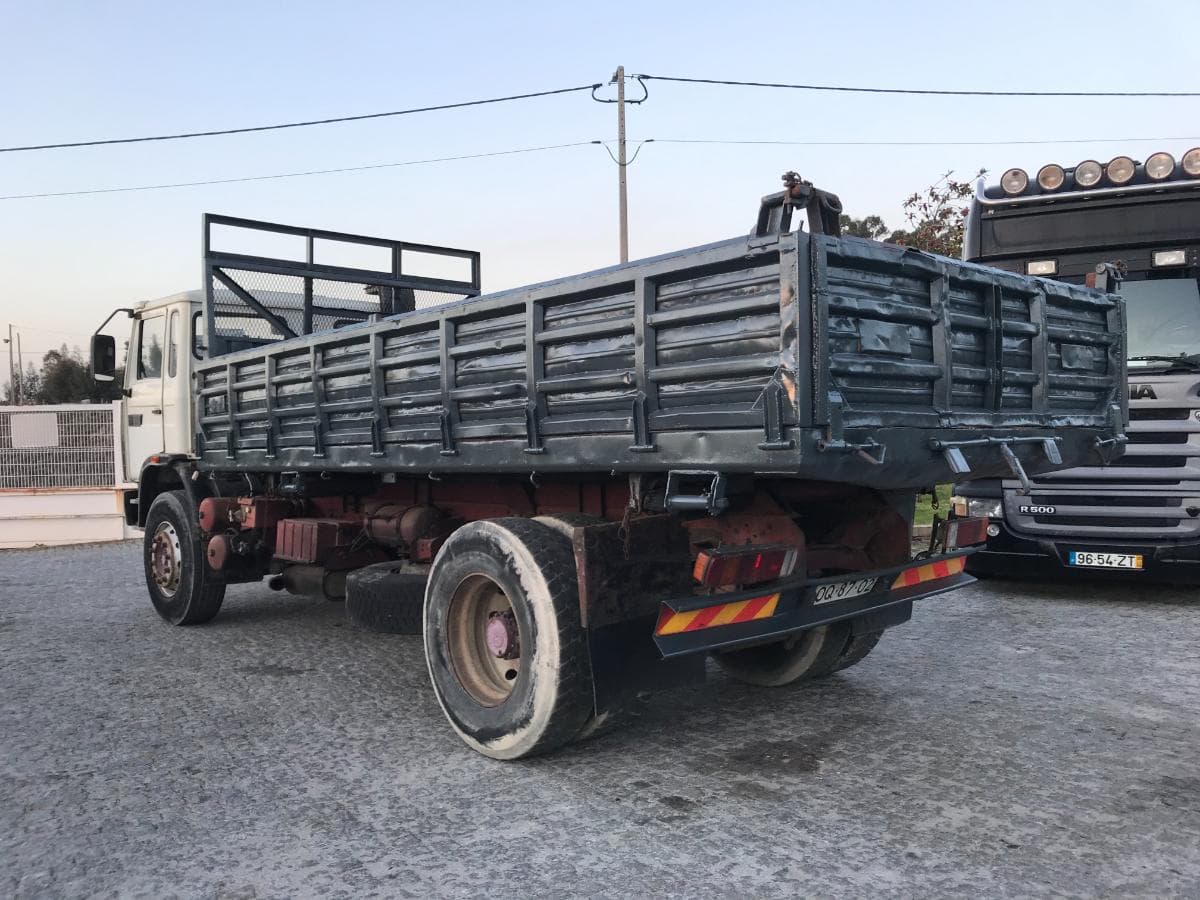 Renault G 230 Tribasculante — imagem 8