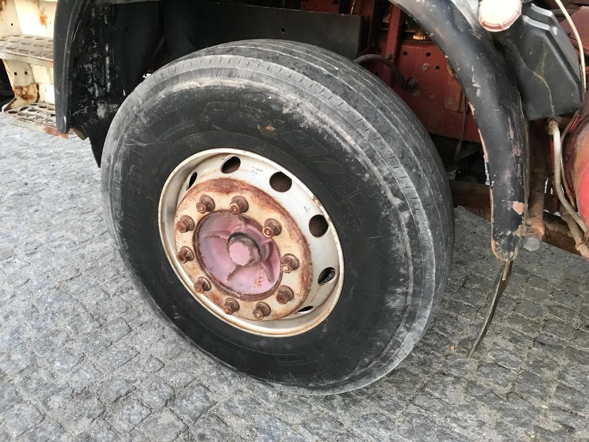 Renault G 230 Tribasculante — imagem 14