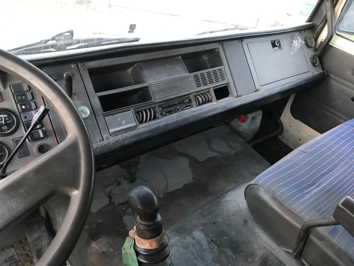Renault G 230 Tribasculante — imagem 18