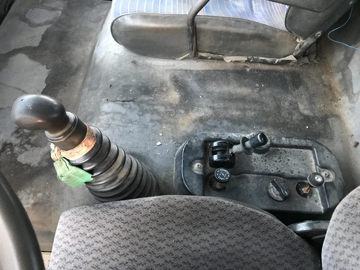 Renault G 230 Tribasculante — imagem 19