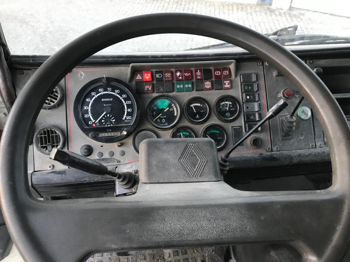 Renault G 230 Tribasculante — imagem 21