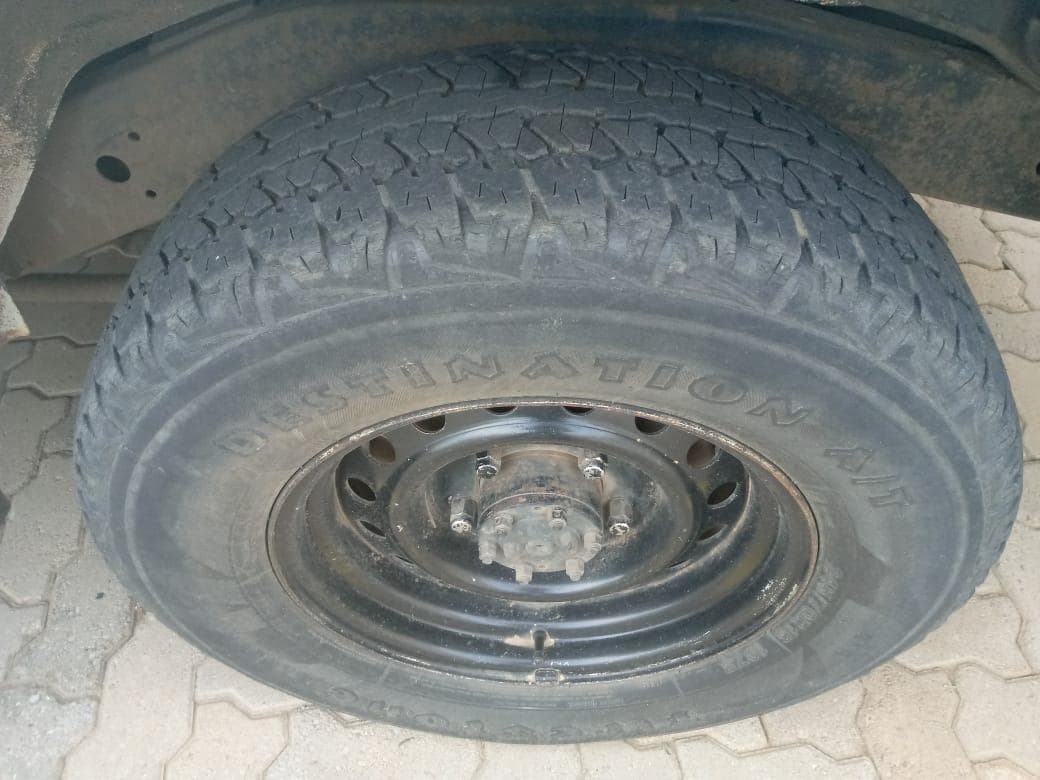 Toyota Land Cruiser · — imagem 10