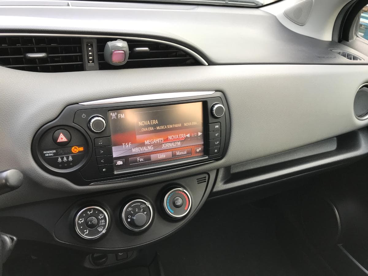 Toyota Yaris · Ano 2016 — imagen 8