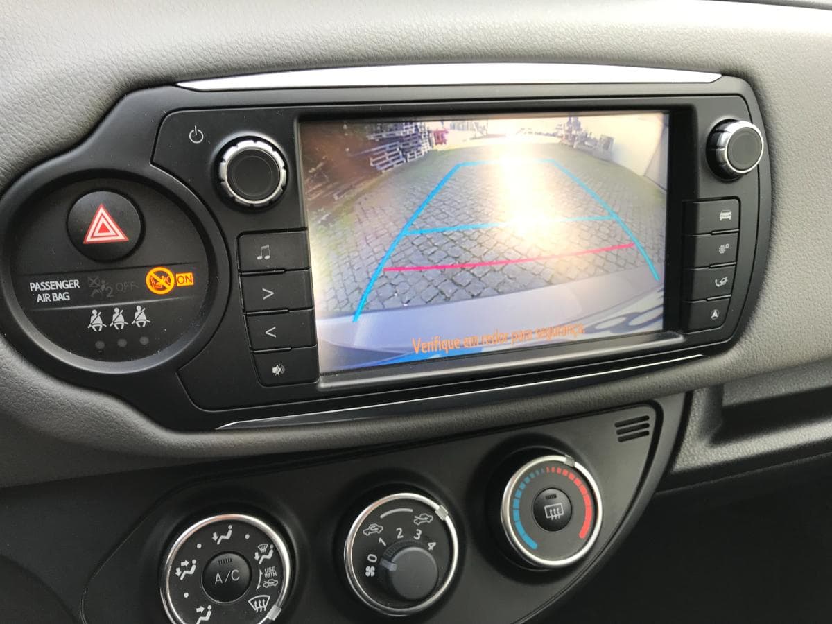Toyota Yaris · Ano 2016 — imagen 10