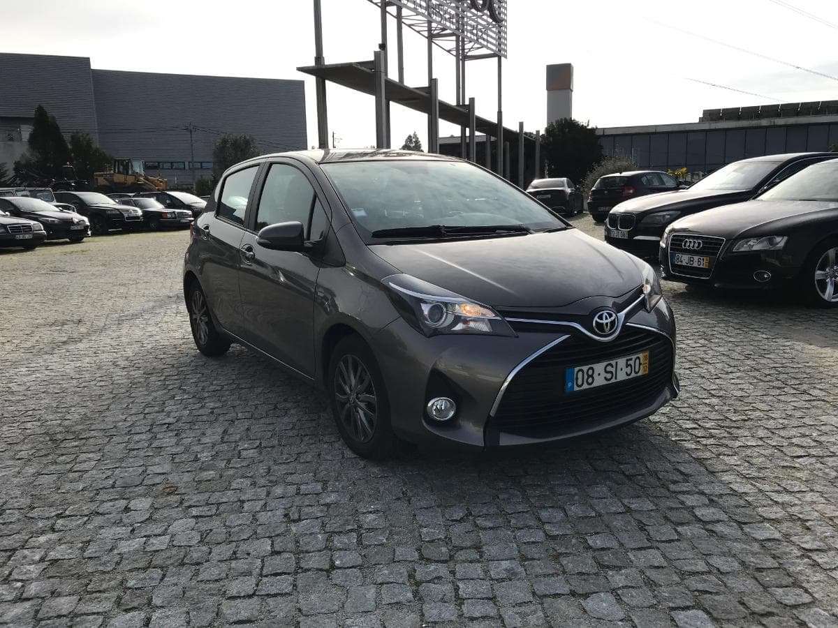 Toyota Yaris · Ano 2016 — imagen 1