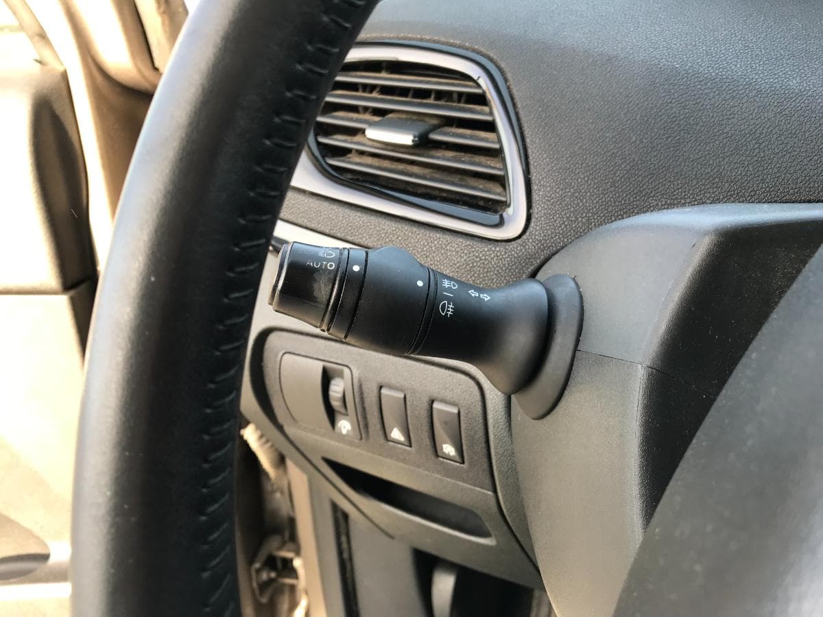 Renault Mégane Scénic · Ano 2012 — imagem 10