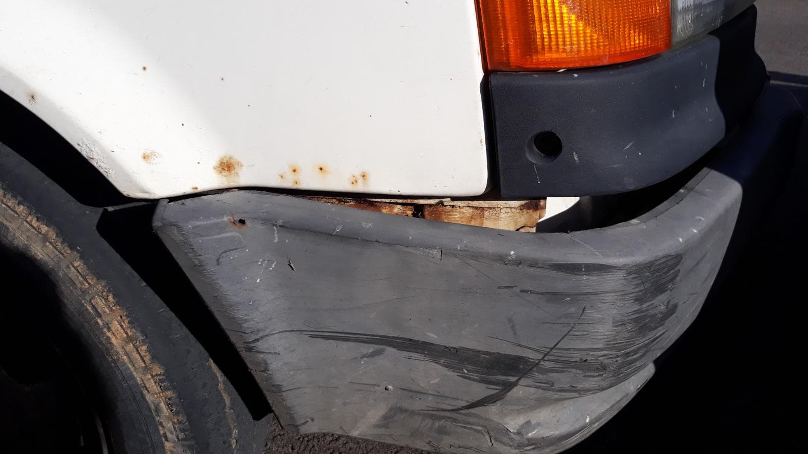 Ford Transit — imagen 4