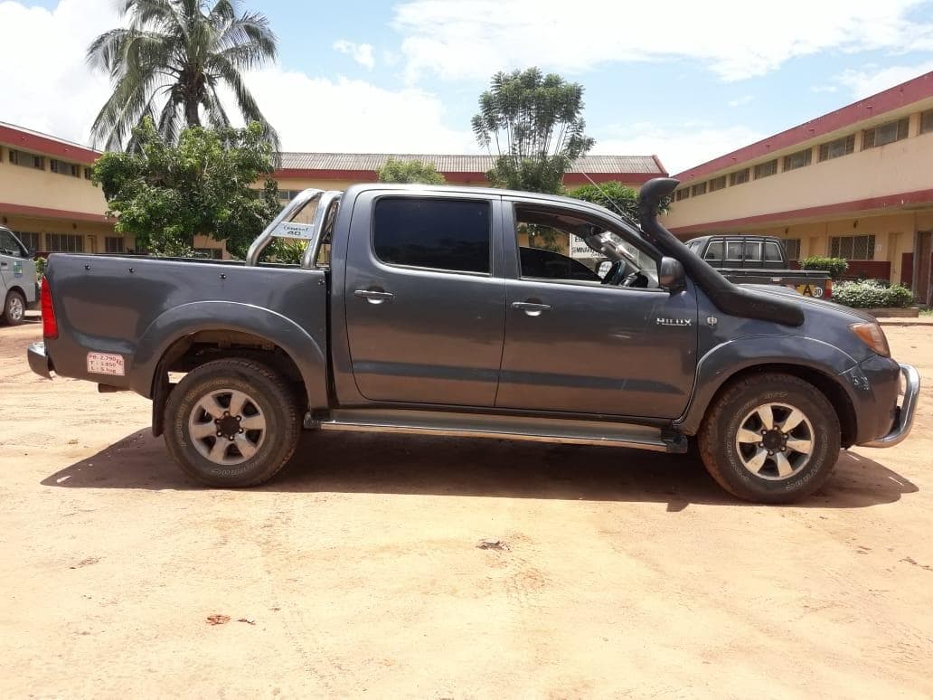 Toyota Hilux · — imagem 9