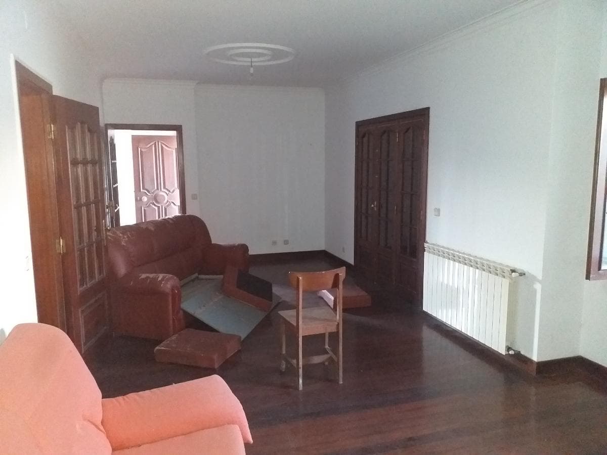 Moradia V3 com Piscina · Braga — imagem 3