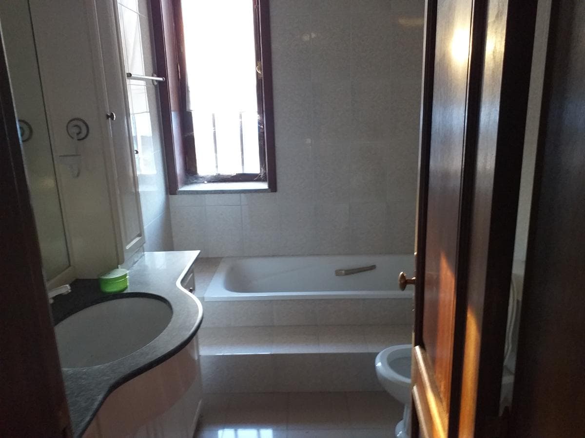 Moradia V3 com Piscina · Braga — imagem 15