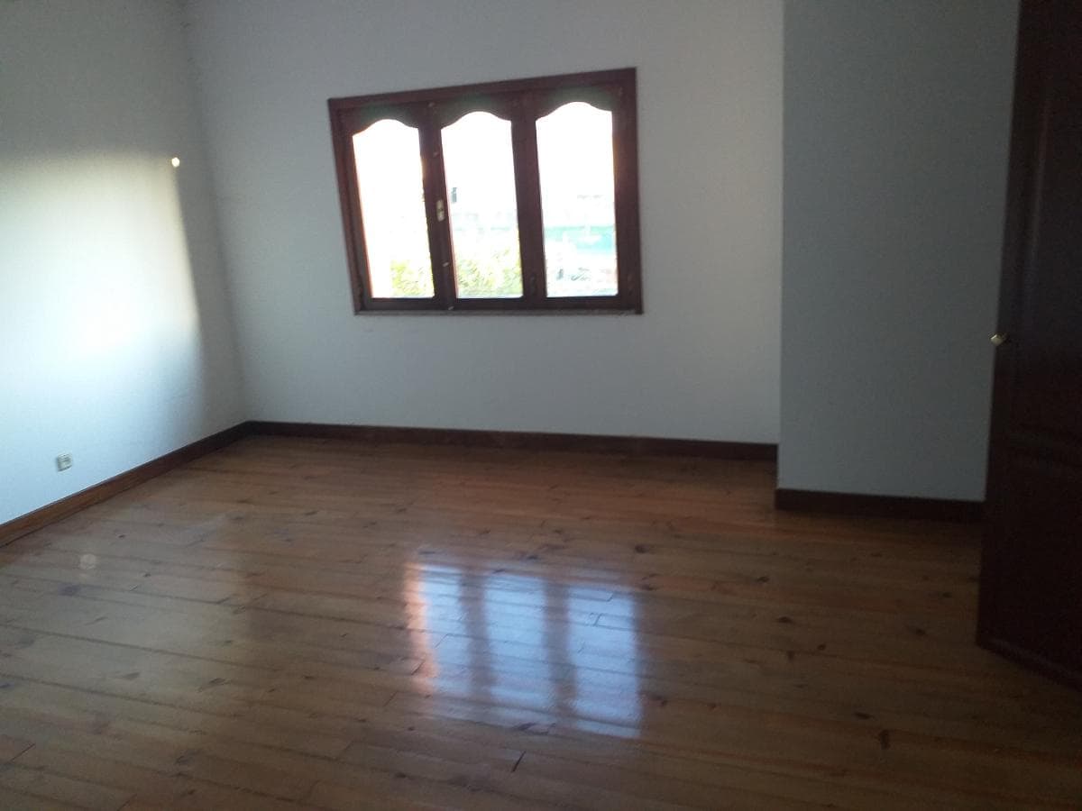 Moradia V3 com Piscina · Braga — imagem 18